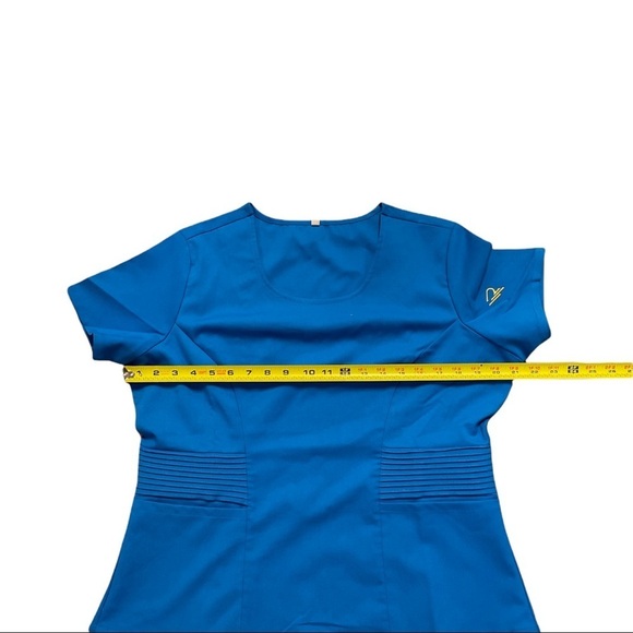 Rant Medical Scrubs Top. Turquoise. Size XS - Picture 4 of 9